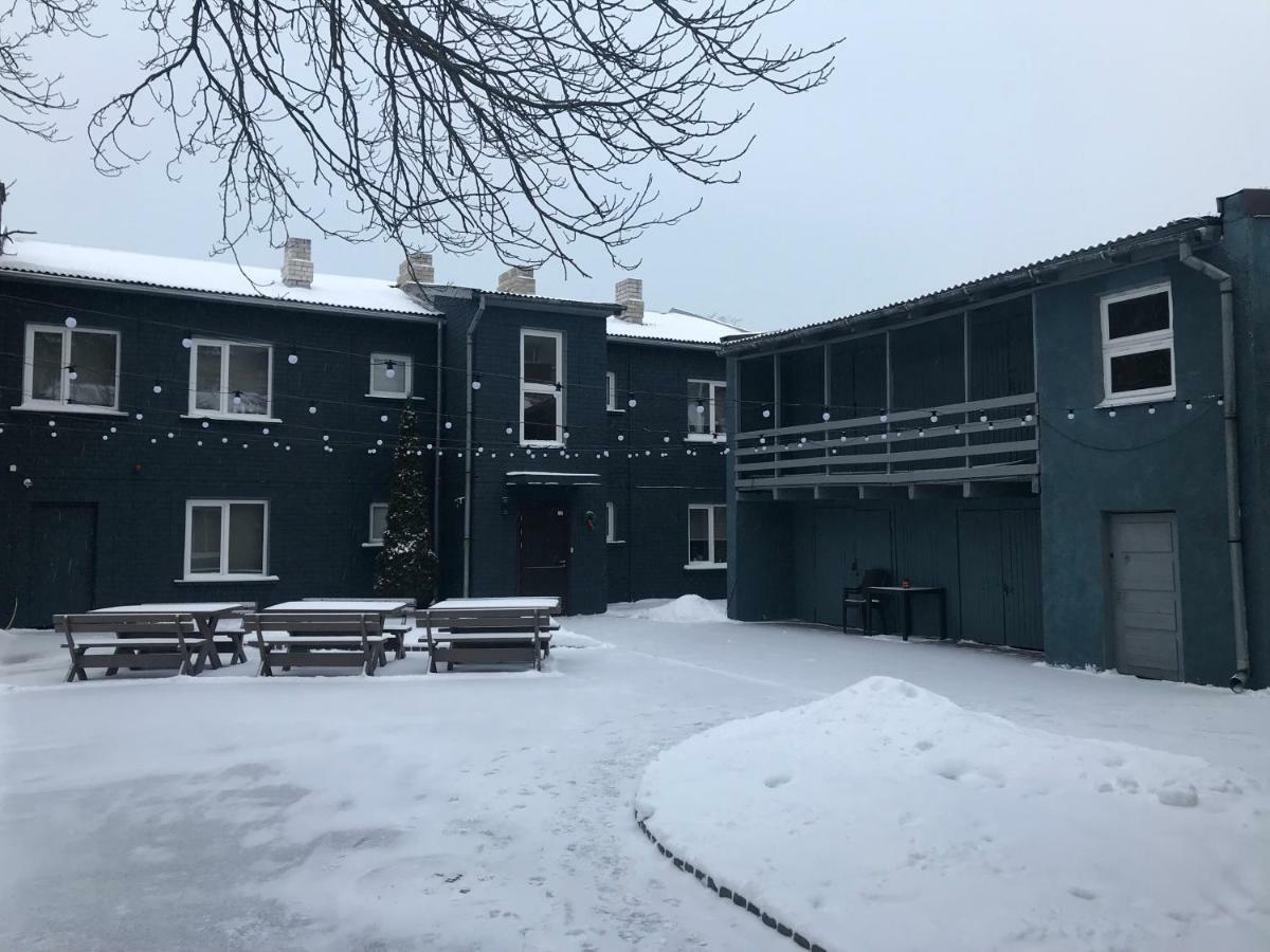 40 Saules Apartment Вентспилс Екстериор снимка